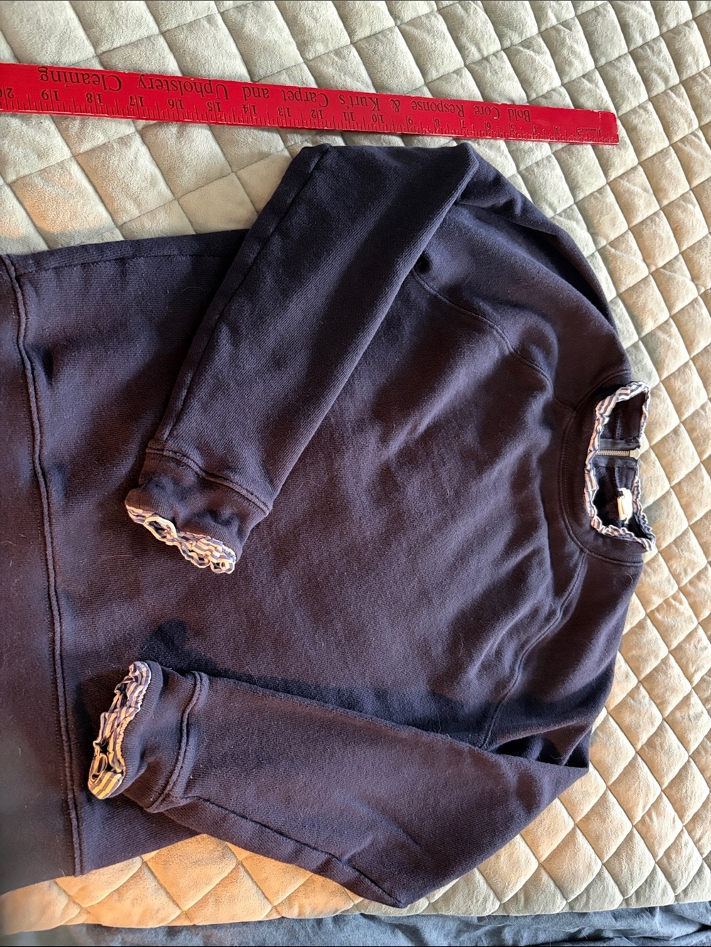 Sweater subcategory identification